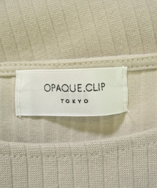 OPAQUE.CLIP เสื้อยืด/เสื้อท็อปส์