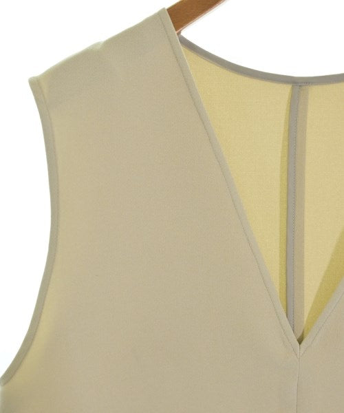 OPAQUE.CLIP เสื้อกั๊ก