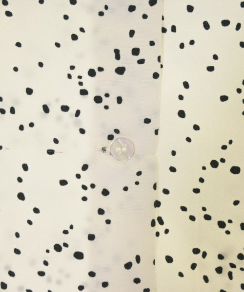 OPAQUE.CLIP เสื้อลำลอง