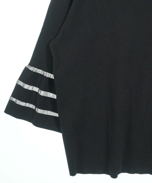 OPAQUE.CLIP เสื้อกันหนาว
