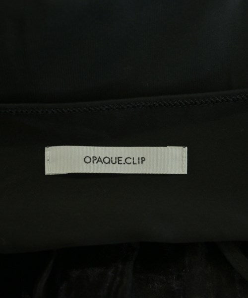 OPAQUE.CLIP เสื้อสายเดี่ยว