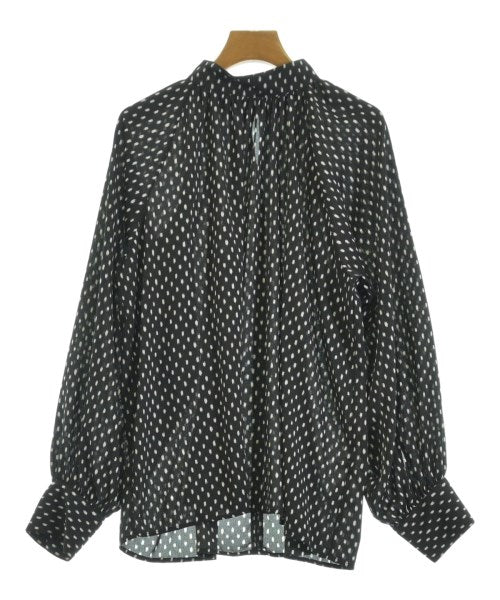 OPAQUE.CLIP เสื้อสตรี