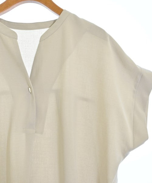OPAQUE.CLIP เสื้อสตรี