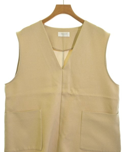 OPAQUE.CLIP เสื้อกั๊ก