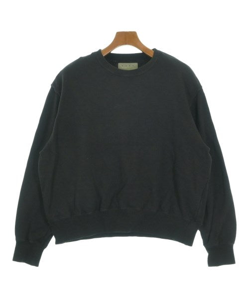 KURO เสื้อสเวตเตอร์