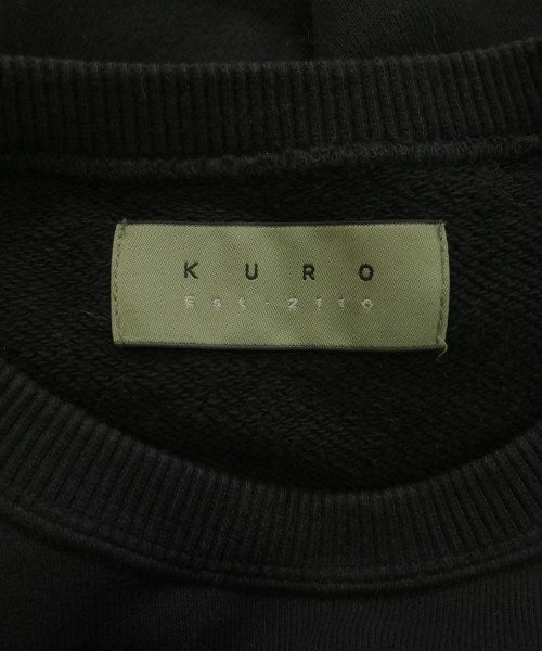 KURO เสื้อสเวตเตอร์