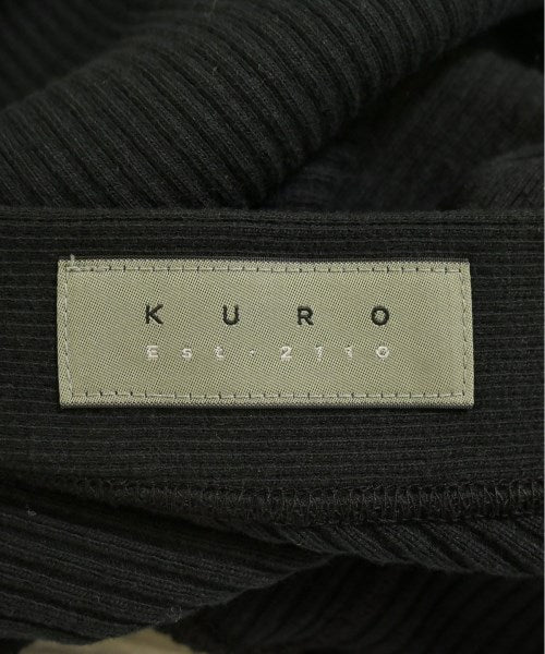 KURO เสื้อยืด/เสื้อท็อปส์