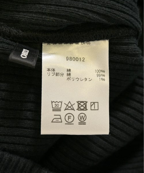 KURO เสื้อยืด/เสื้อท็อปส์