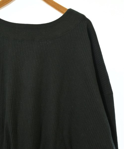KURO เสื้อยืด/เสื้อท็อปส์