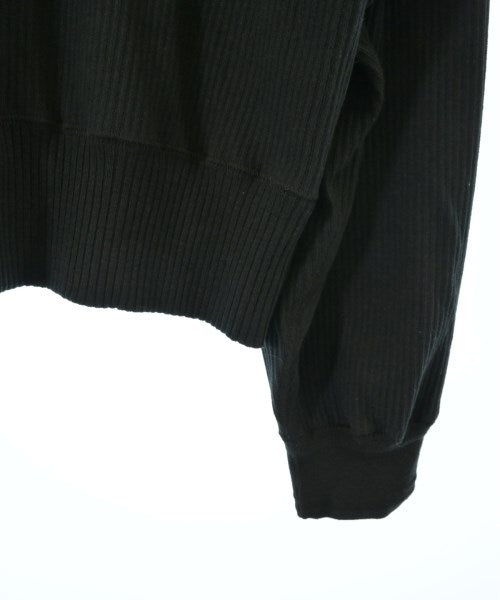 KURO เสื้อยืด/เสื้อท็อปส์