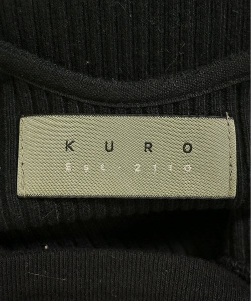 KURO เสื้อยืด/เสื้อท็อปส์