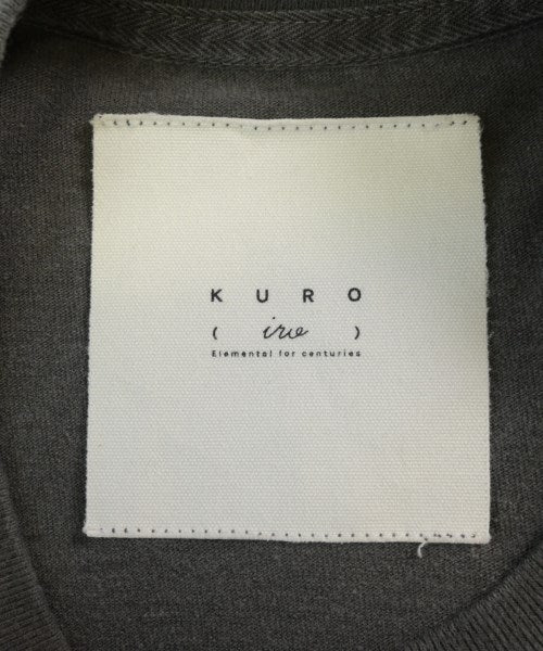 KURO เสื้อยืด/เสื้อท็อปส์