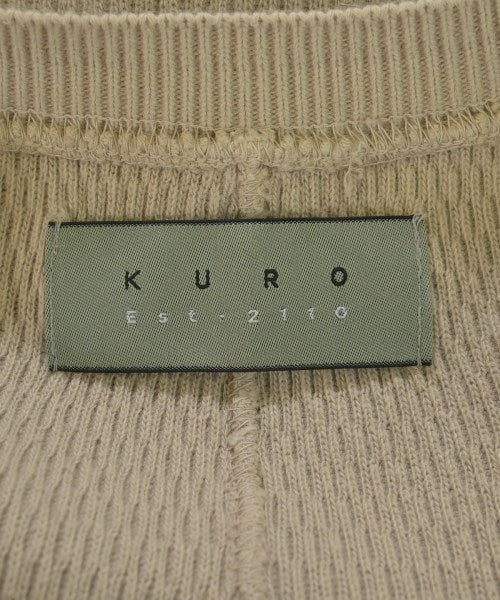 KURO เสื้อยืด/เสื้อท็อปส์