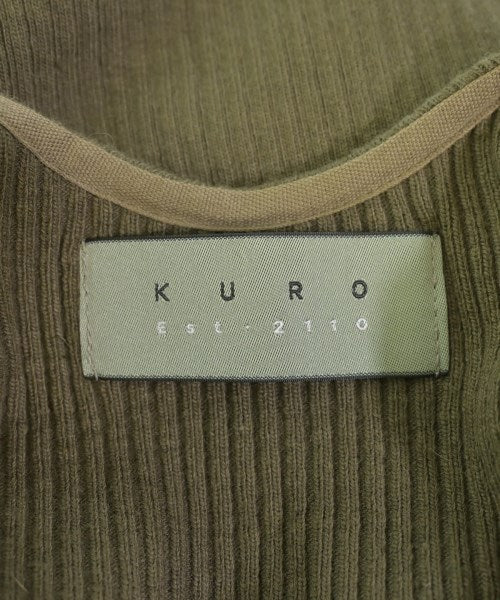 KURO เสื้อยืด/เสื้อท็อปส์