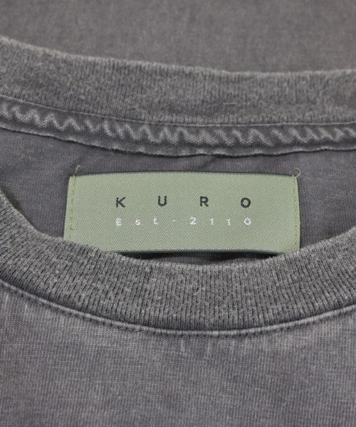 KURO เสื้อยืด/เสื้อท็อปส์