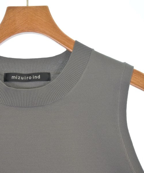 mizuiro ind เสื้อแขนกุด