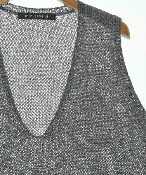 mizuiro ind เสื้อกั๊ก