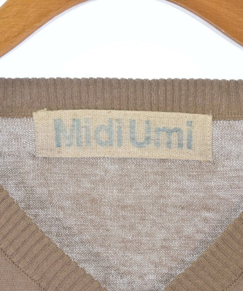 MidiUmi เสื้อกั๊ก