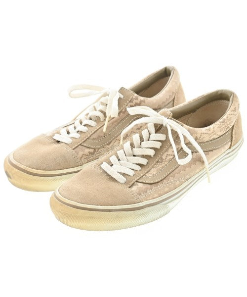 NUMBER NINE รองเท้าผ้าใบ