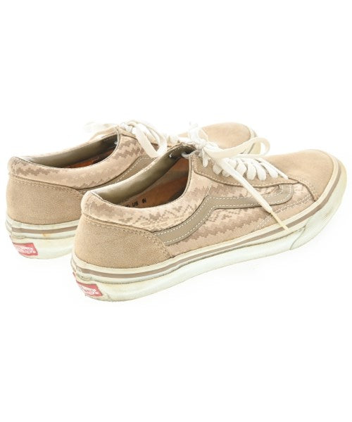 NUMBER NINE รองเท้าผ้าใบ