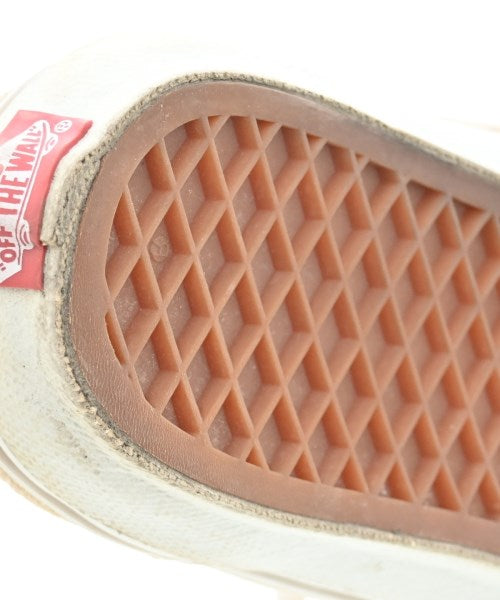 NUMBER NINE รองเท้าผ้าใบ