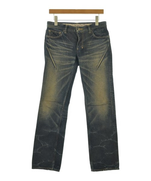 n(n) ยีนส์