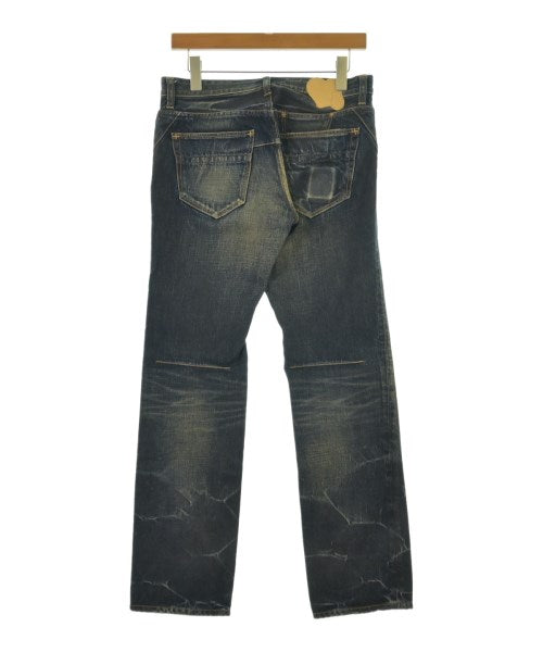 n(n) ยีนส์