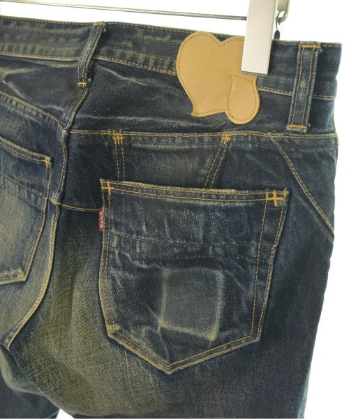 n(n) ยีนส์