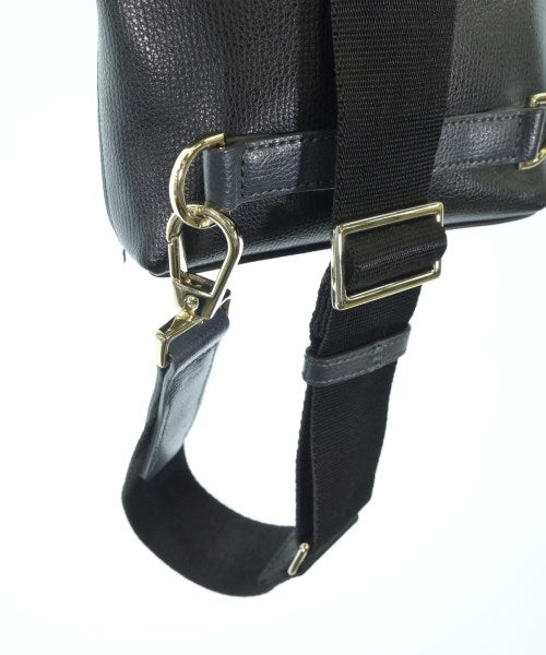 Paul Smith กระเป๋าสะพาย