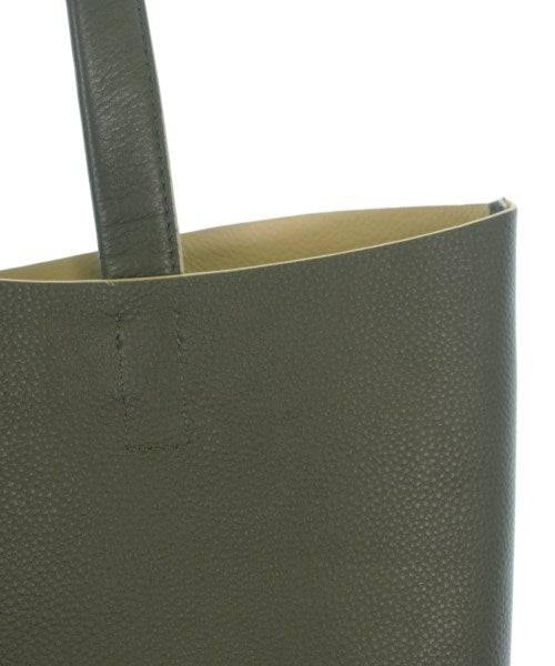 Paul Smith กระเป๋าถือขนาดใหญ่