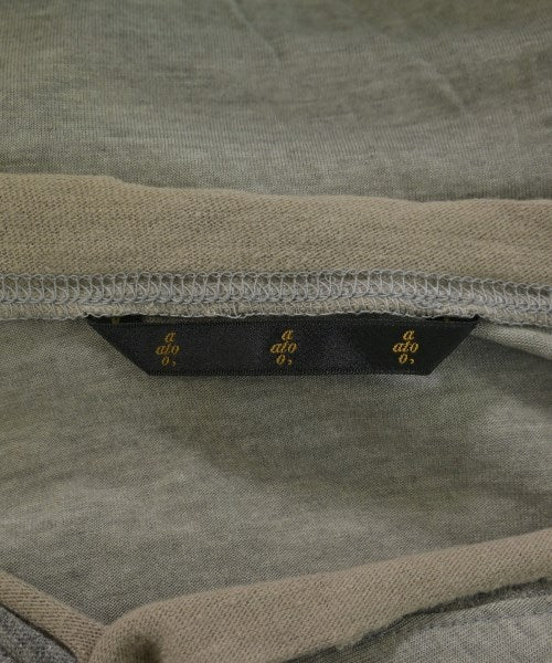 ato เสื้อยืด/เสื้อท็อปส์