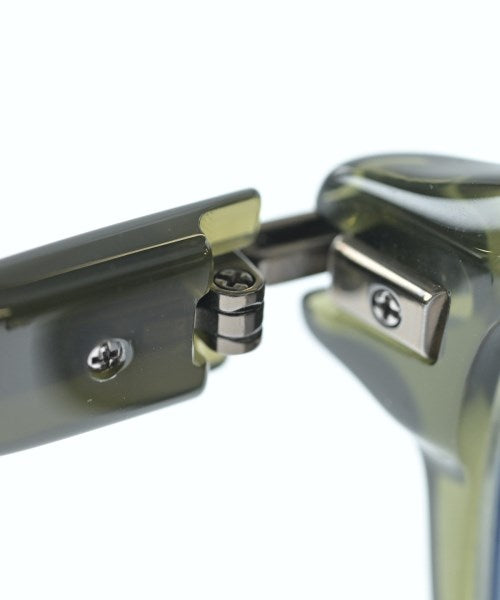 999.9 แว่นกันแดด