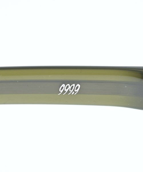 999.9 แว่นกันแดด