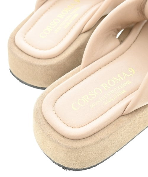 CORSO ROMA 9 รองเท้าแตะ