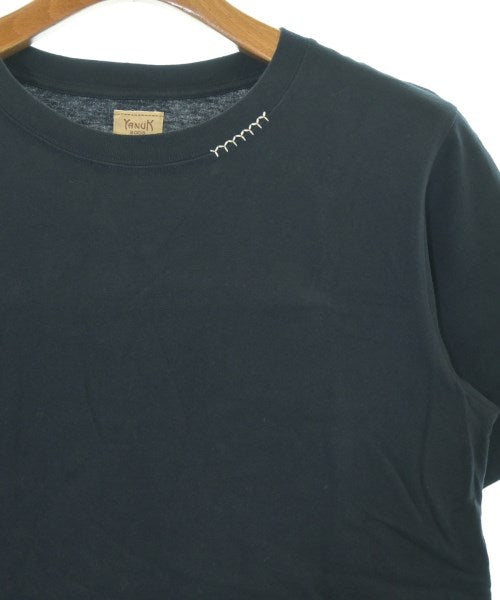 YANUK เสื้อยืด/เสื้อท็อปส์