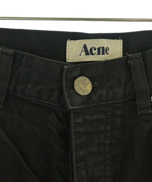 Acne ยีนส์