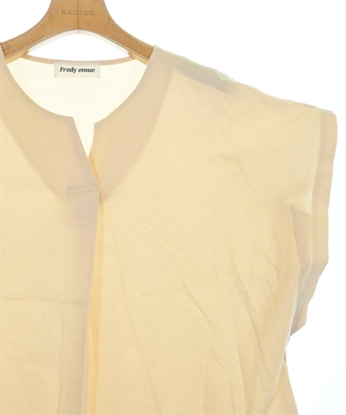 fredy emue เสื้อยืด/เสื้อท็อปส์