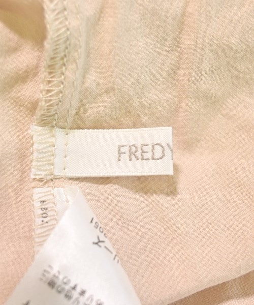 fredy emue เสื้อสตรี