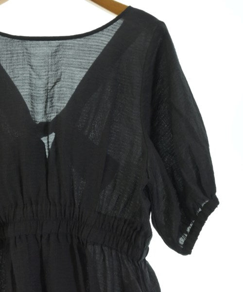 fredy emue ชุดเดรส
