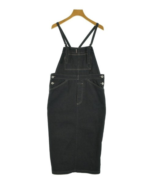 fredy repit ชุดเดรส