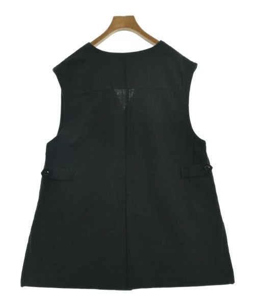 fredy repit เสื้อกั๊ก