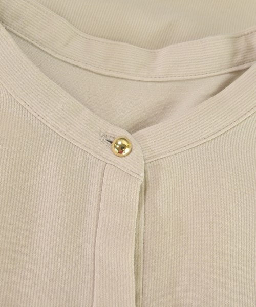 Nolley's Sophi เสื้อลำลอง