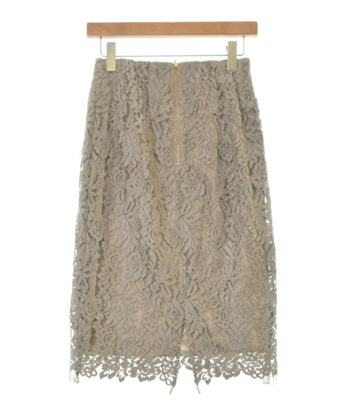 Nolley's Sophi กระโปรงยาวถึงเข่า