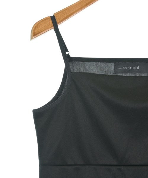 Nolley's Sophi เสื้อสายเดี่ยว