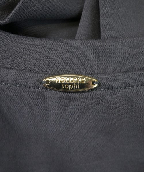 Nolley's Sophi เสื้อยืด/เสื้อท็อปส์