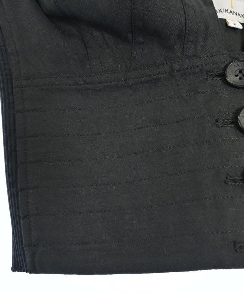 AKIRA NAKA เสื้อกั๊ก