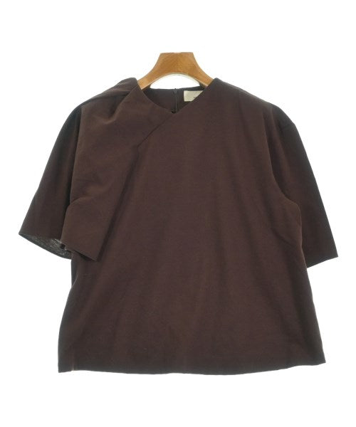AKIRA NAKA เสื้อยืด/เสื้อท็อปส์