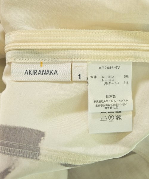 AKIRA NAKA เสื้อสตรี