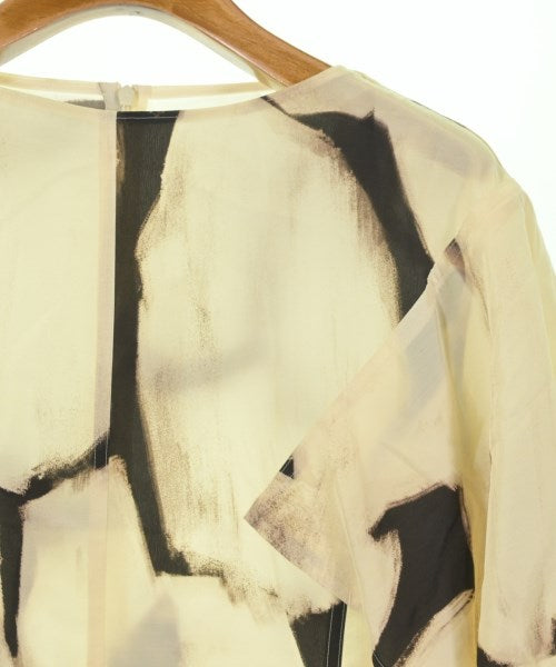 AKIRA NAKA เสื้อสตรี