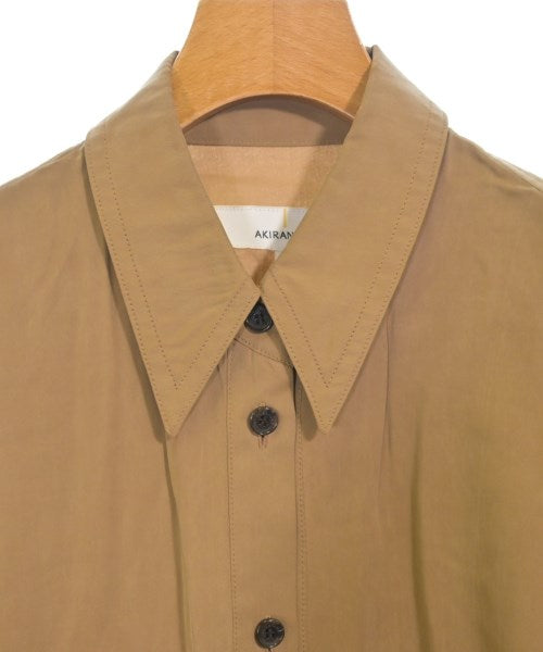 AKIRA NAKA เสื้อลำลอง